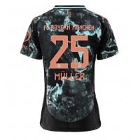 Camisa de Futebol Bayern Munich Thomas Muller #25 Equipamento Secundário Mulheres 2024-25 Manga Curta